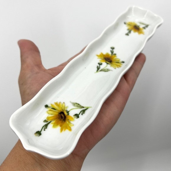 Limoges Fine Porcelain China Trinket Jewelry Pen eyeglass Floral Daisy Dish Tray - Picture 5 of 13